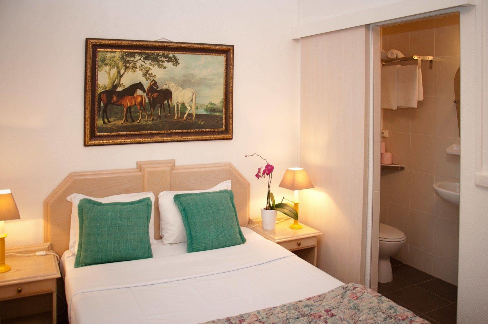 Castel De Siam Hotell Houlgate Eksteriør bilde